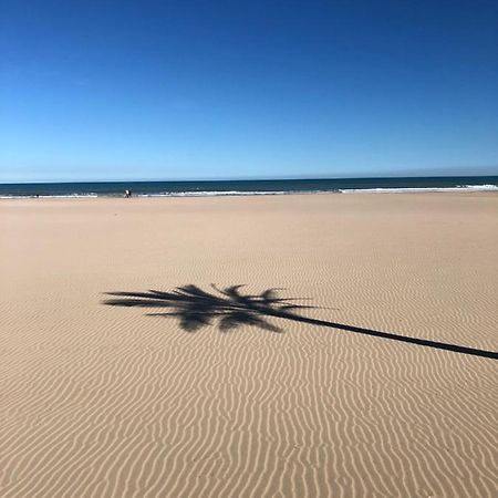Great Holiday Apartment Close To The Beach ガンディア エクステリア 写真