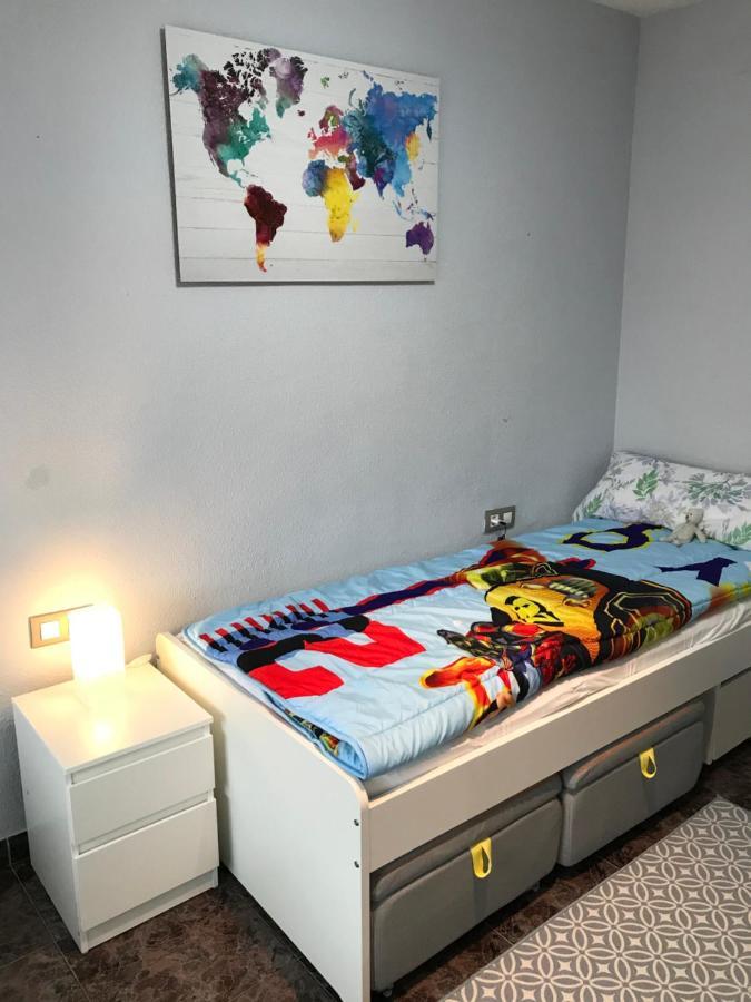 Great Holiday Apartment Close To The Beach ガンディア エクステリア 写真